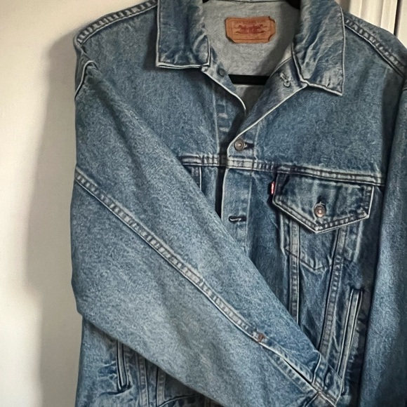 Denim Jacket with Button Closure - Picture 5 of 8
